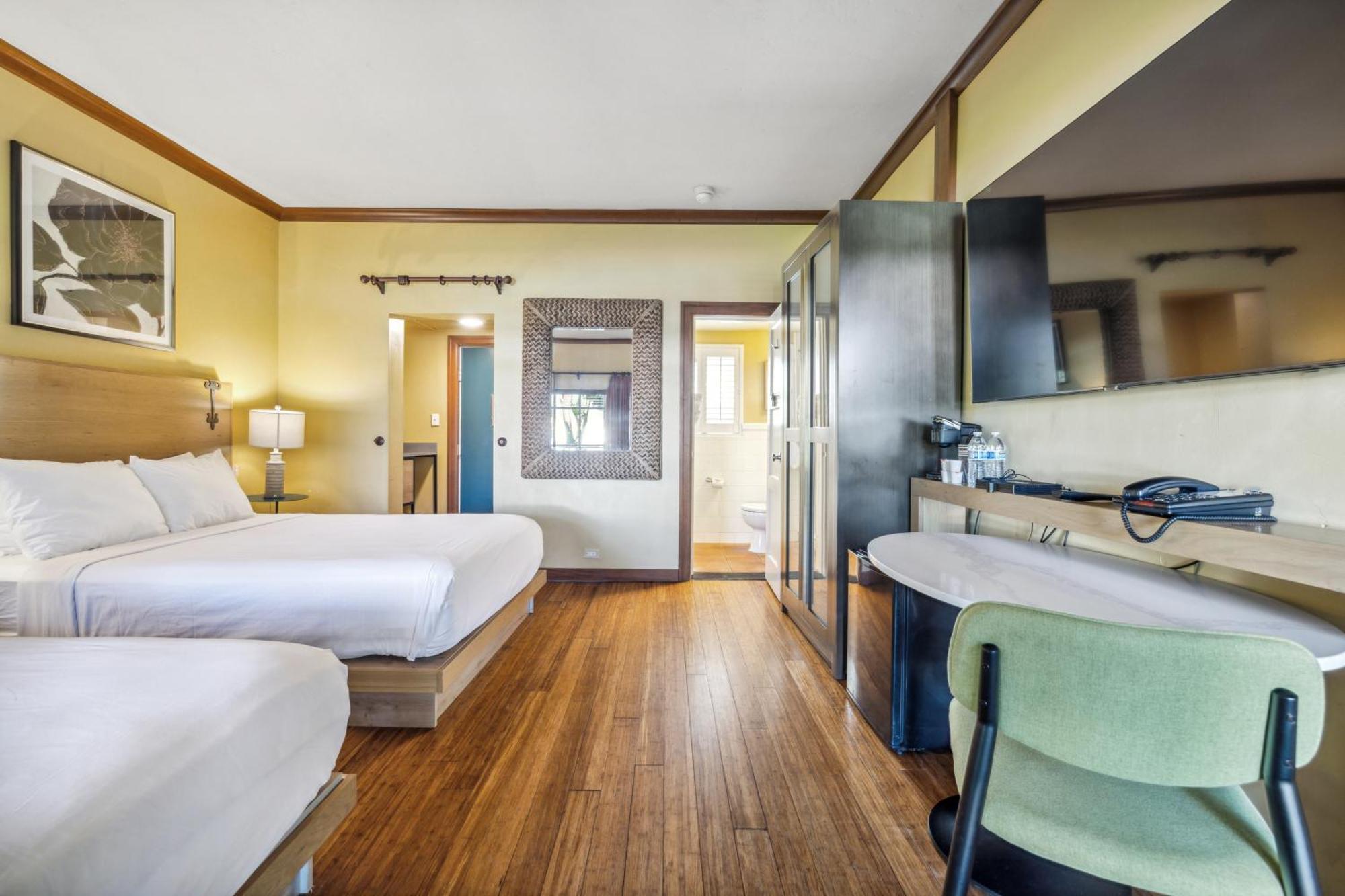 Inn Marin And Suites, Ascend Hotel Collection ナヴァト エクステリア 写真